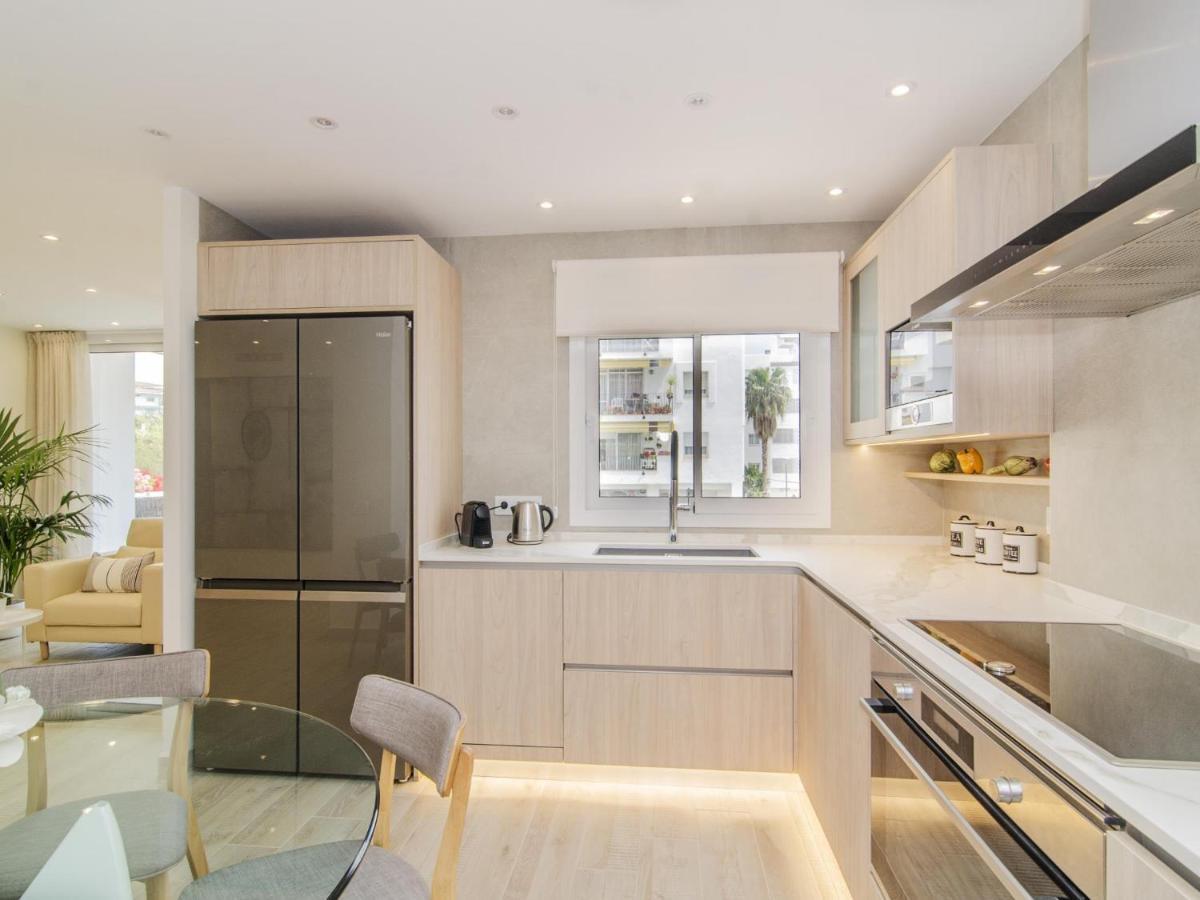 Sitges Spaces Oasis Suites- 4 Bedroom, 4 Ensuite Bathrooms, Terrace, Pool, Sitges Centre Exteriör bild