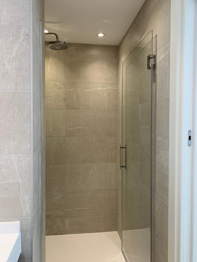 Sitges Spaces Oasis Suites- 4 Bedroom, 4 Ensuite Bathrooms, Terrace, Pool, Sitges Centre Exteriör bild