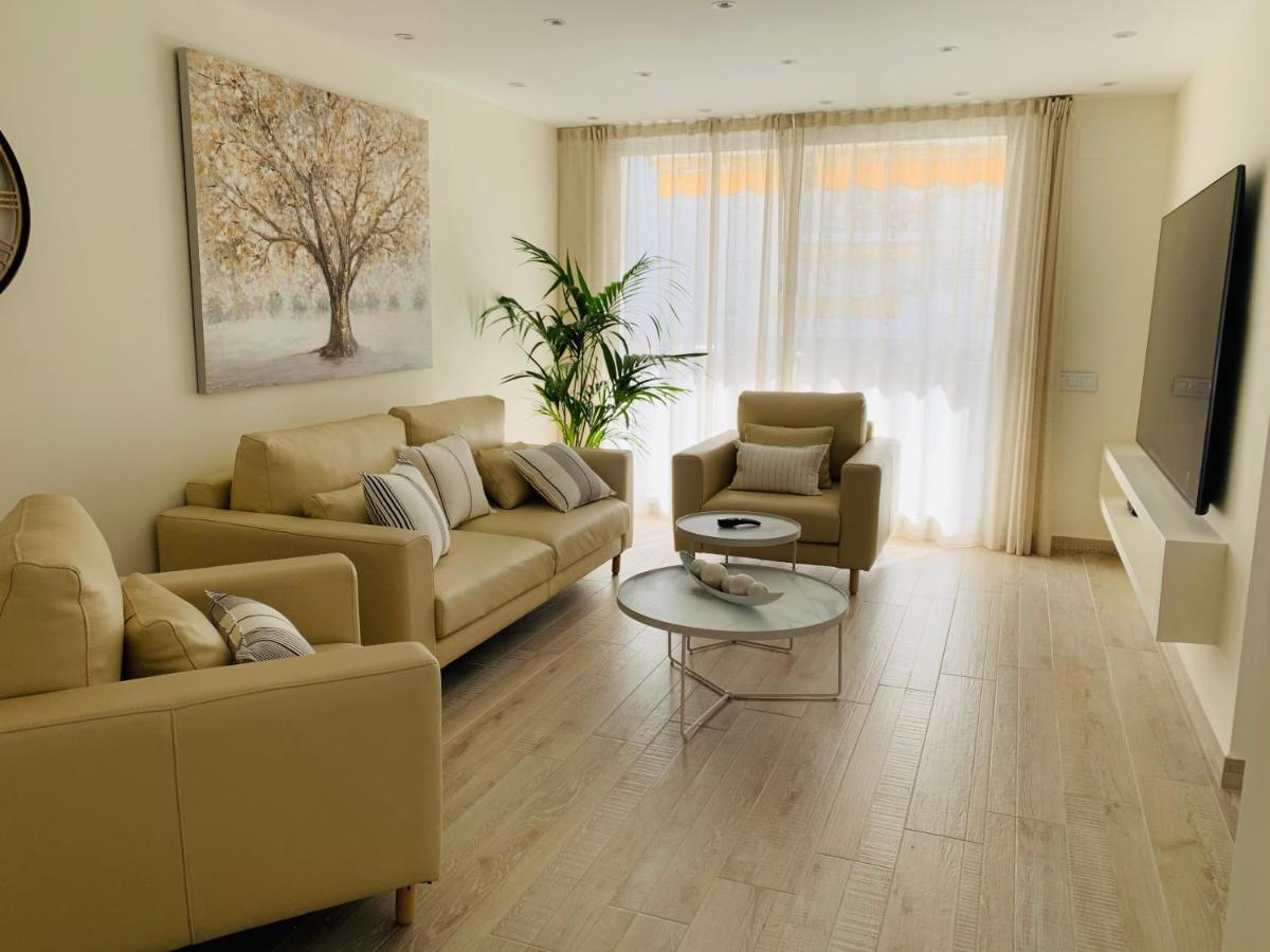Sitges Spaces Oasis Suites- 4 Bedroom, 4 Ensuite Bathrooms, Terrace, Pool, Sitges Centre Exteriör bild