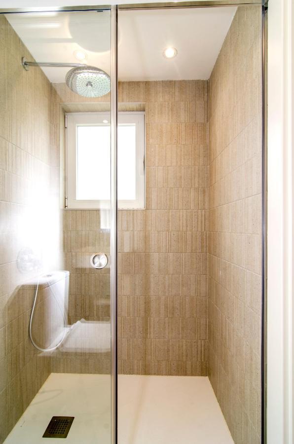 Sitges Spaces Oasis Suites- 4 Bedroom, 4 Ensuite Bathrooms, Terrace, Pool, Sitges Centre Exteriör bild