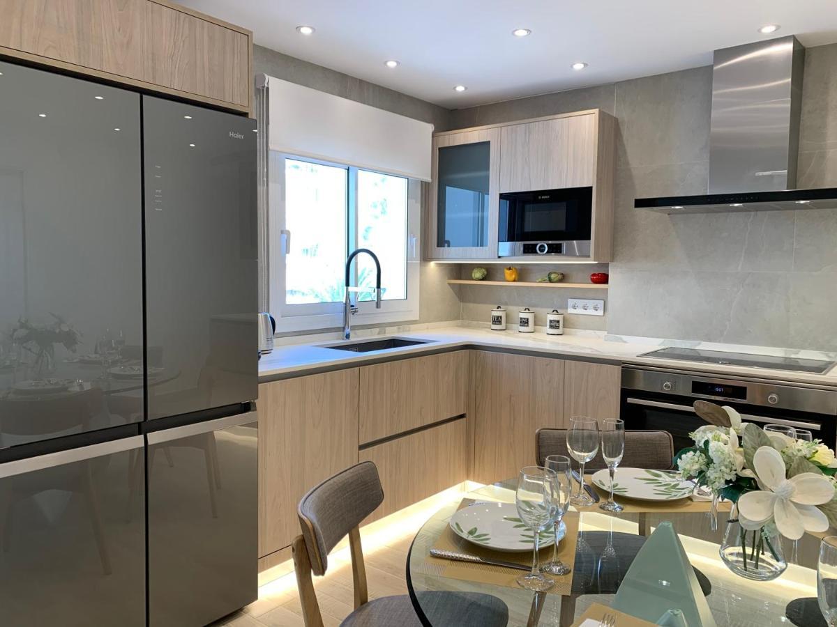 Sitges Spaces Oasis Suites- 4 Bedroom, 4 Ensuite Bathrooms, Terrace, Pool, Sitges Centre Exteriör bild