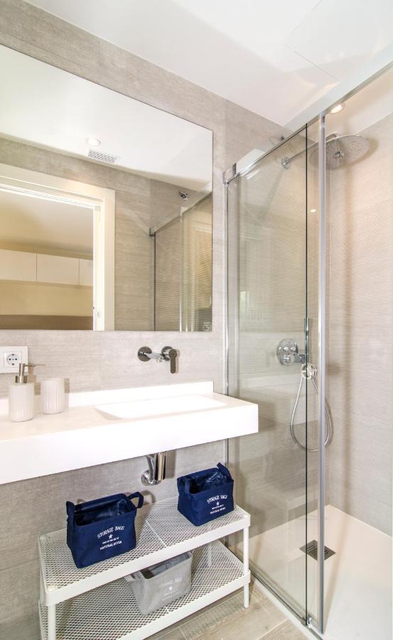 Sitges Spaces Oasis Suites- 4 Bedroom, 4 Ensuite Bathrooms, Terrace, Pool, Sitges Centre Exteriör bild